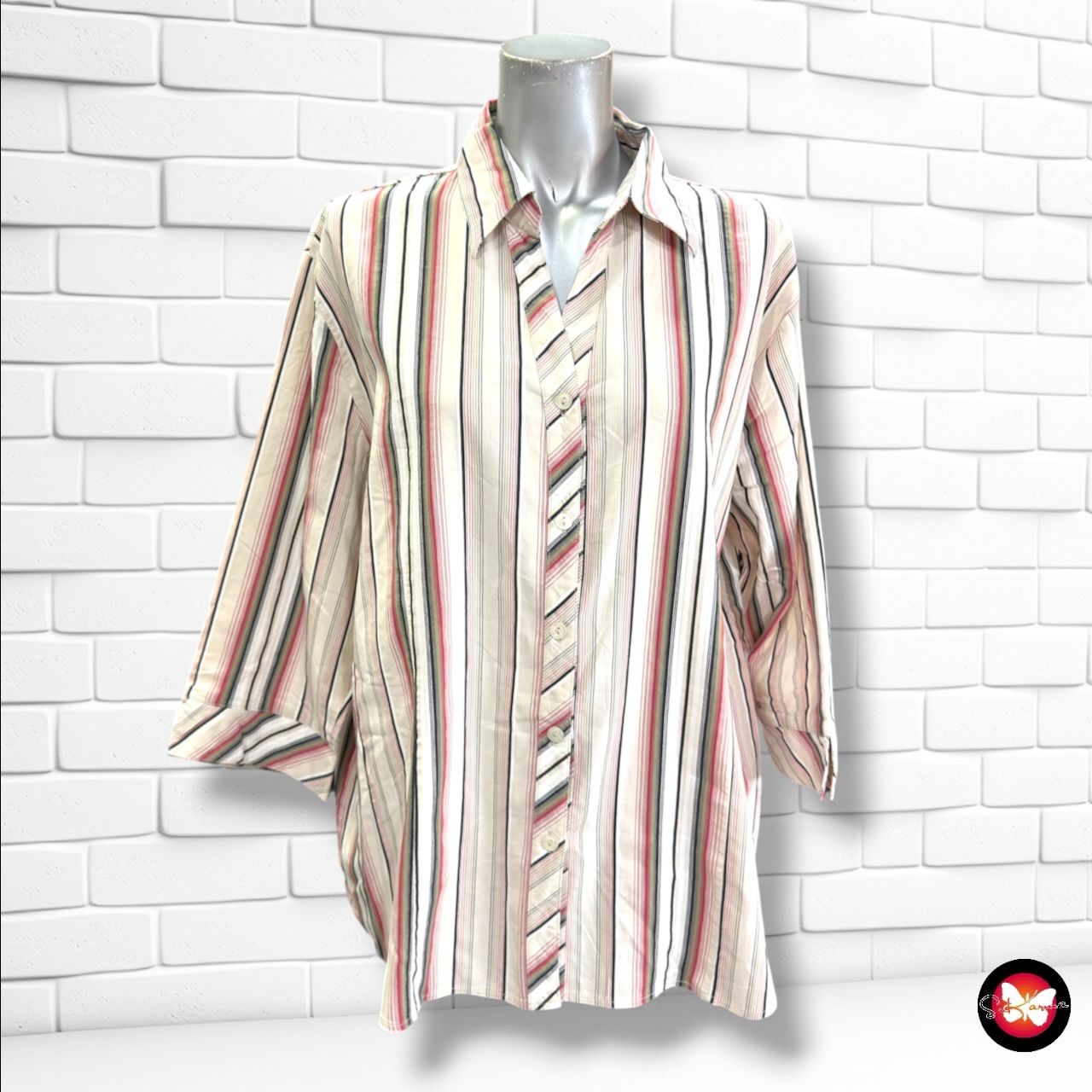 **HOY** Camisa de media manga de rayitas  color Varios Talla XXL