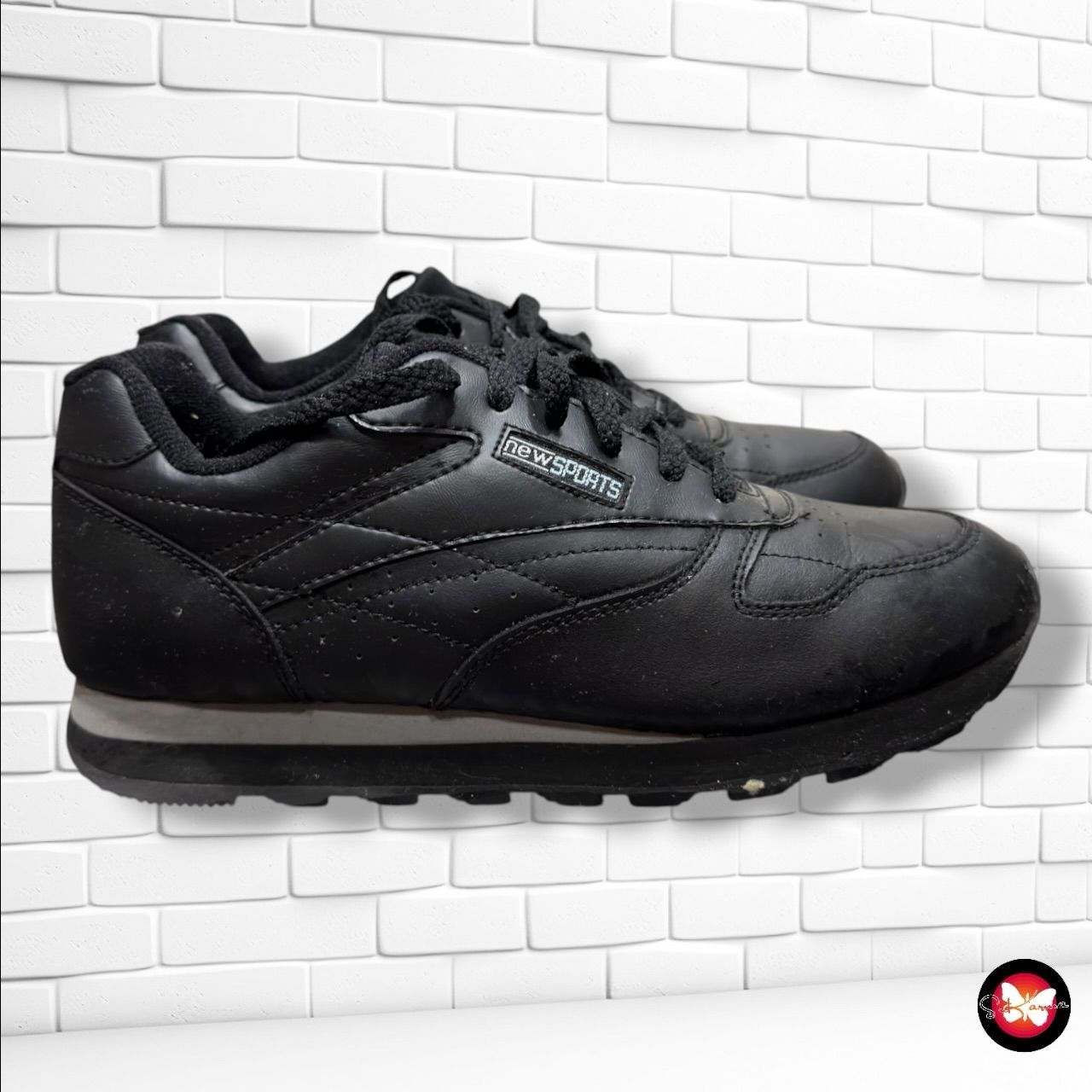 **HOY** Zapatillas  color Negro Talla Calzado 40