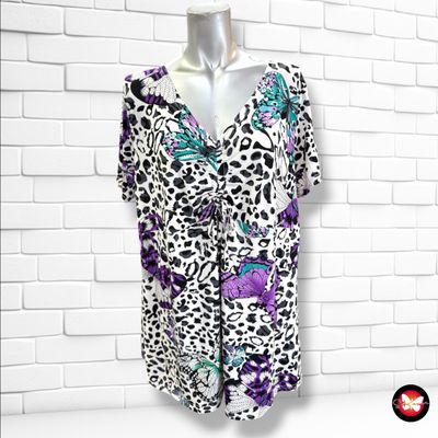 **HOY** Blusa de manga corta estampada color Negro, blanco y violeta Talla 3XL