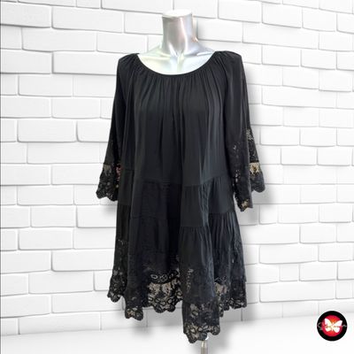 **HOY** Blusón escote barco con encaje  color Negro Talla ÚNICA GRANDE