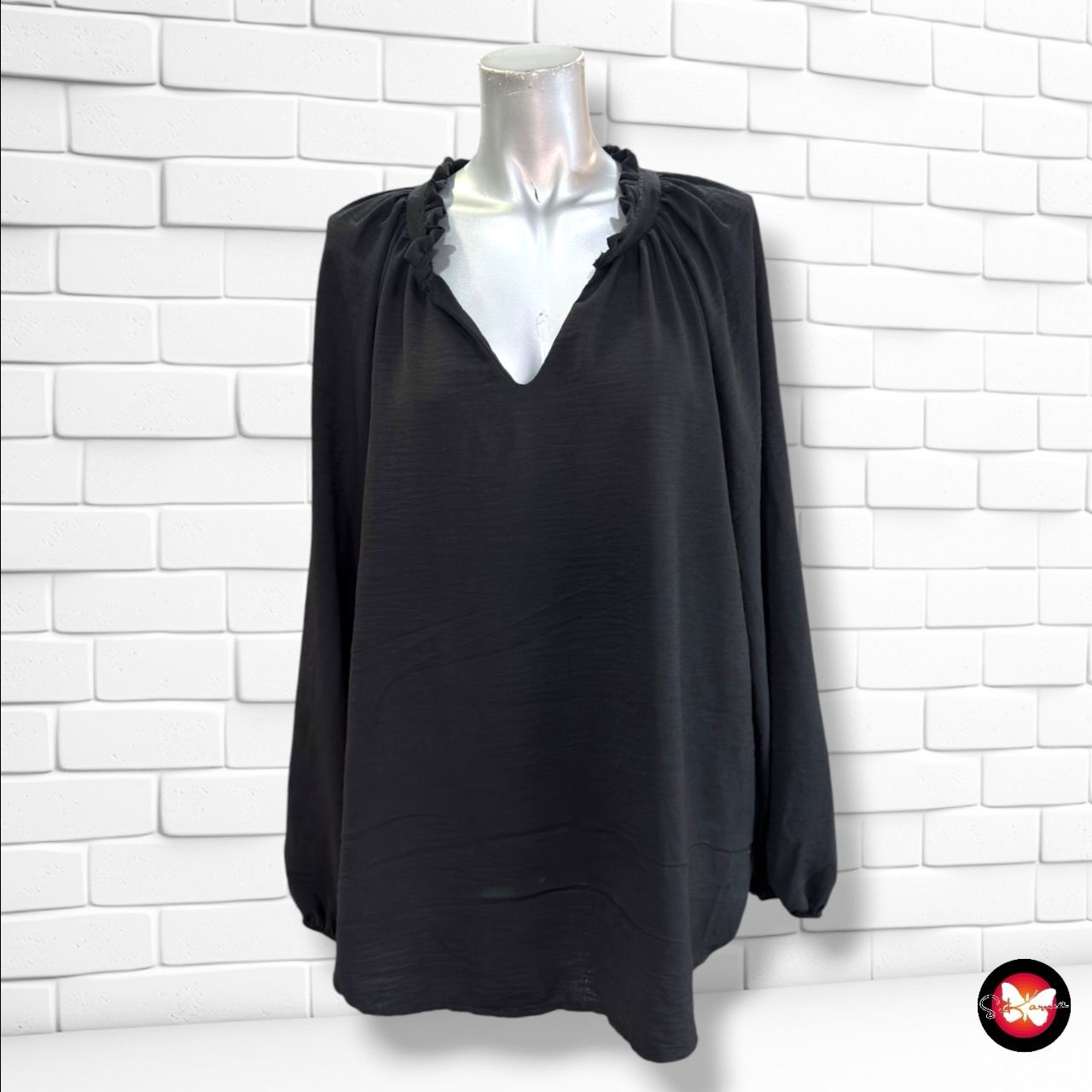 **HOY** Blusa de manga larga  HAILYS color Negro Talla XL