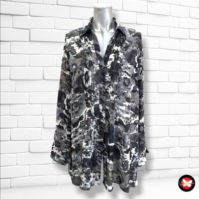 **HOY** Camisa traslúcida color Negro, gris y blanco Talla 50