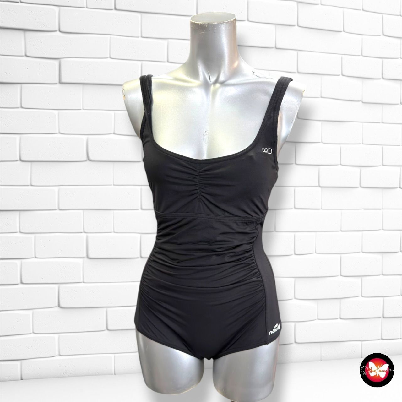 **HOY** Bañador entero NABAIJI color Negro Talla 38