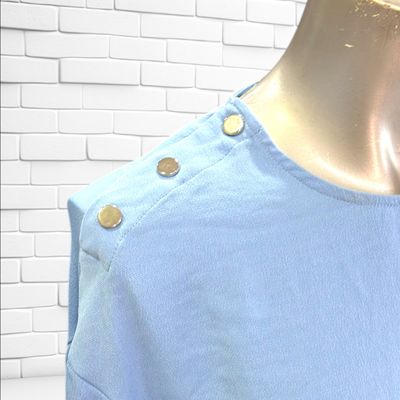 **HOY** Blusa MANGO color Celeste Talla XS