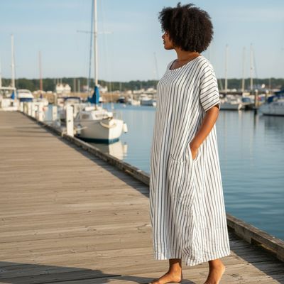 **HOY** Vestido midi de rayitas de lino  color Blanco y azul Talla ÚNICA GRANDE