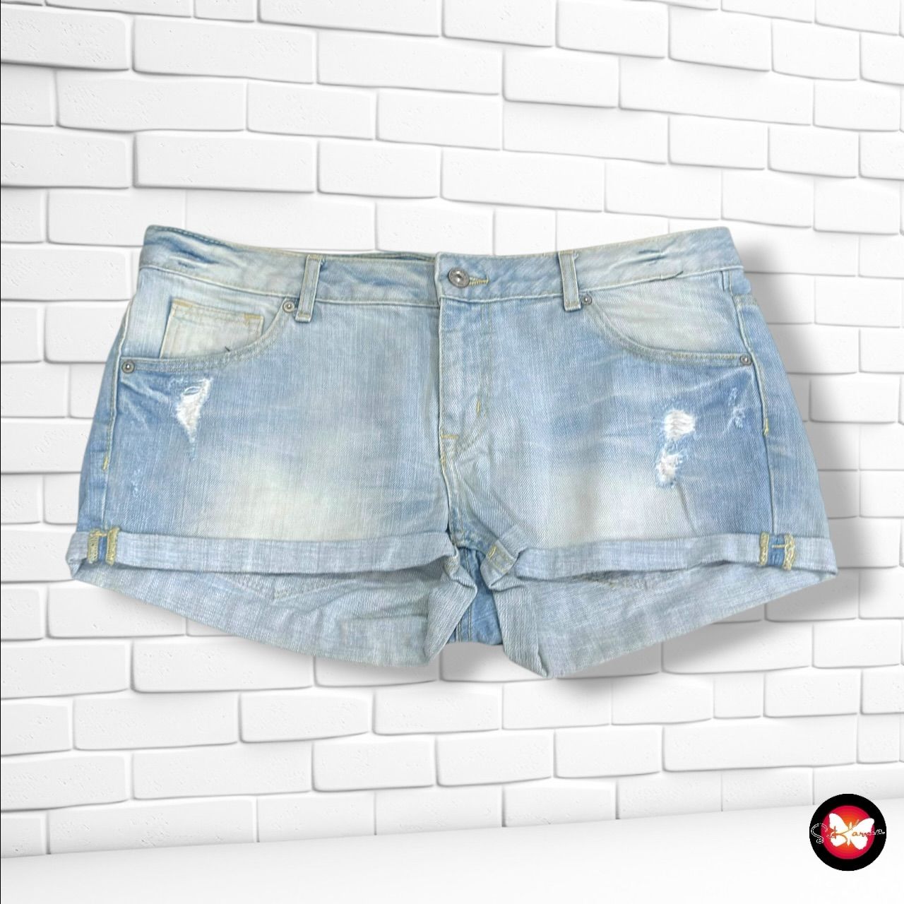 **HOY** Short DIVDED color Azul vaquero Talla 40 (grande)