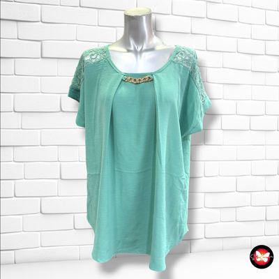 **HOY** Blusa con encaje color Menta Talla ÚNICA