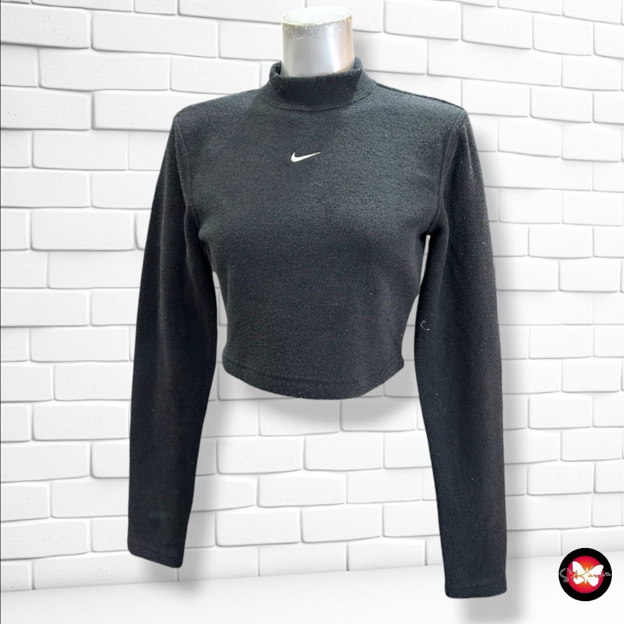 **HOY** Sudadera cropped  NIKE color Negro Talla XS
