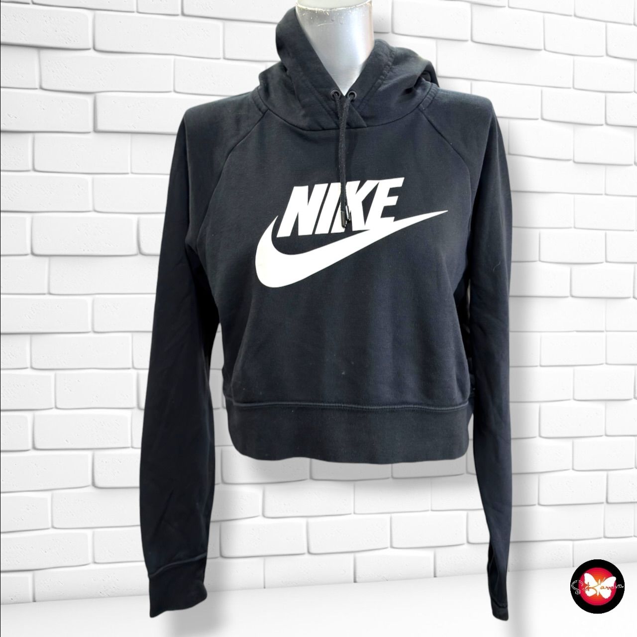 **HOY** Sudadera cropped NIKE color Negro Talla S