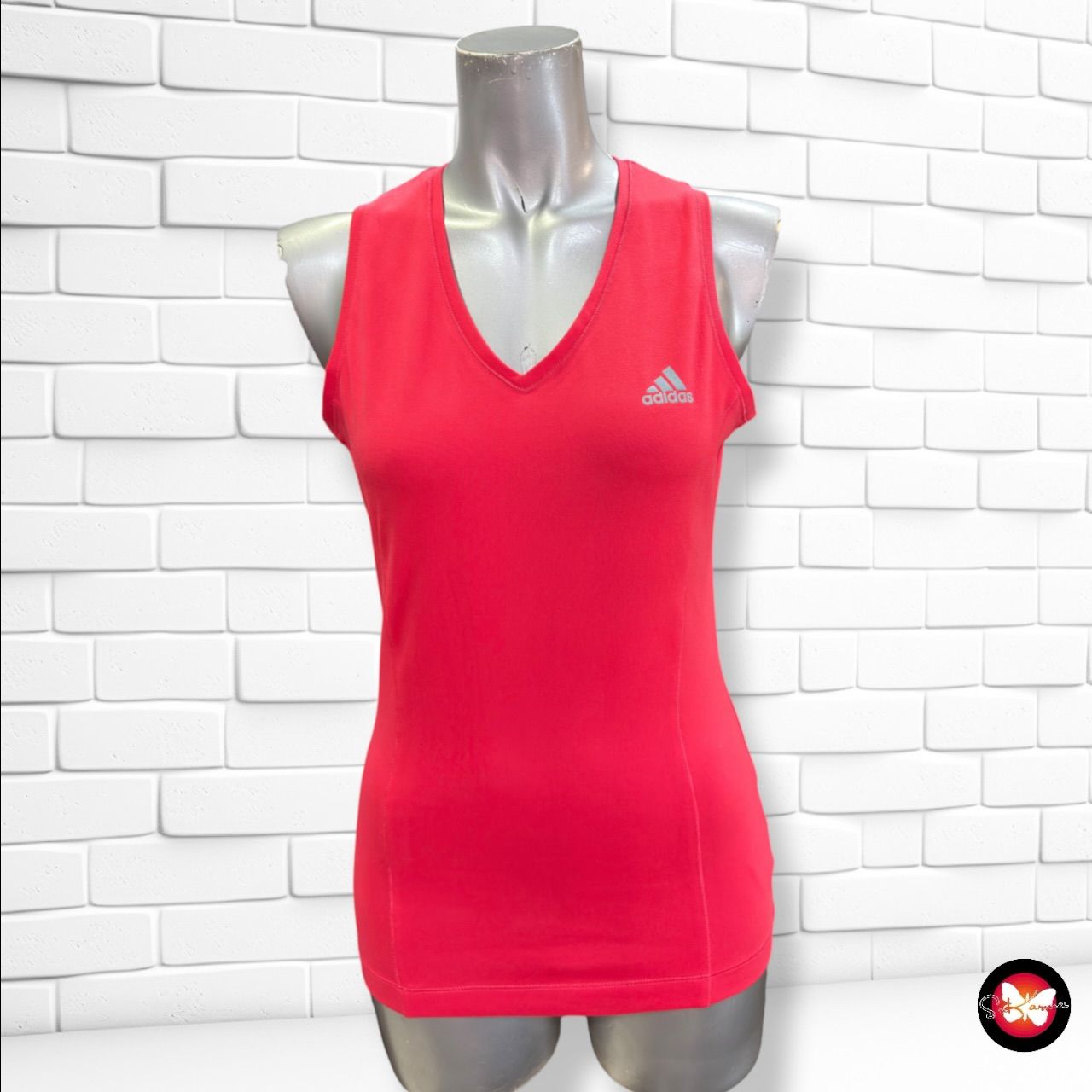 **HOY** Camiseta deportiva ADIDAS color Fresa Talla 38