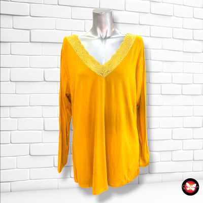**HOY** Camiseta de manga larga con encaje color Mostaza Talla ÚNICA GRANDE