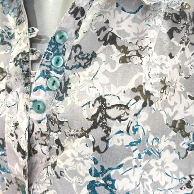 **HOY** Camisa de media manga  color Gris y turquesa Talla 46 (grande)