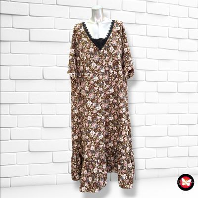 **HOY** Vestido largo de florecitas SHEIN CURVE color Varios Talla 4XL