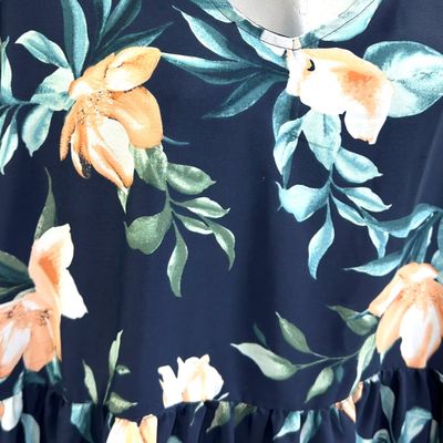 **HOY** Vestido de flores JANINA color Azul y varios Talla 46