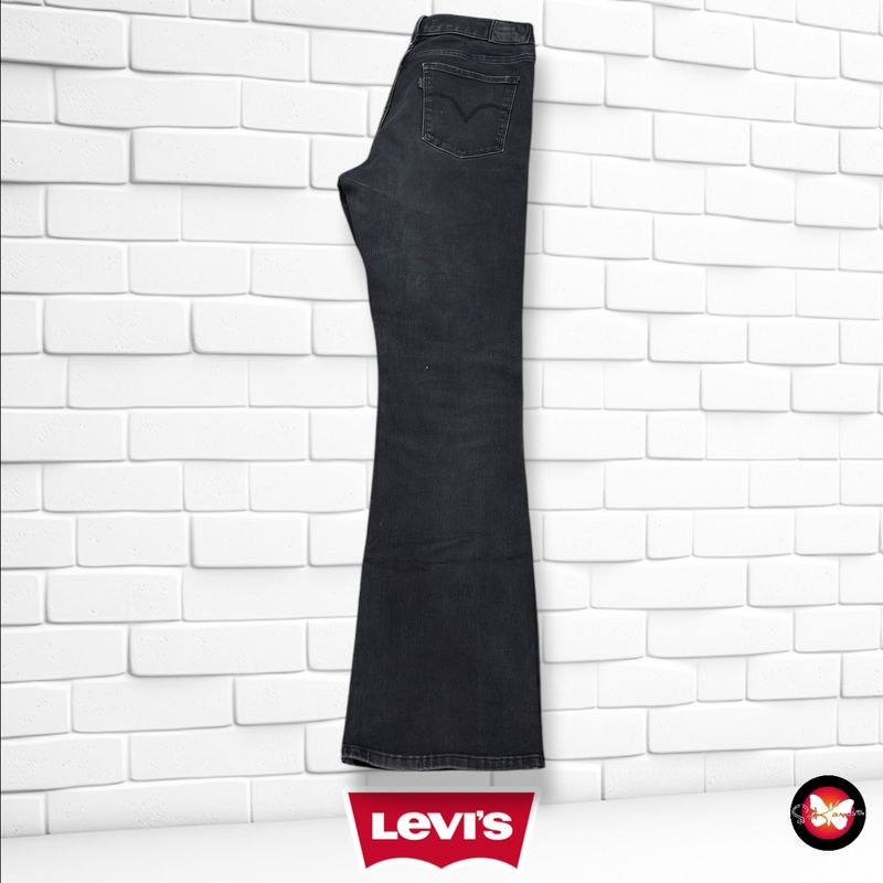 **HOY** Pantalón 315 SHAPING BOOT LEVI’S color Negro vaquero Talla L (W30)