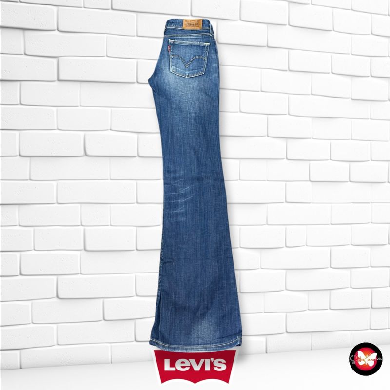 **HOY** Pantalón 572 BOOT CUT LEVI’S color Azul vaquero Talla S (W26) (pequeña)