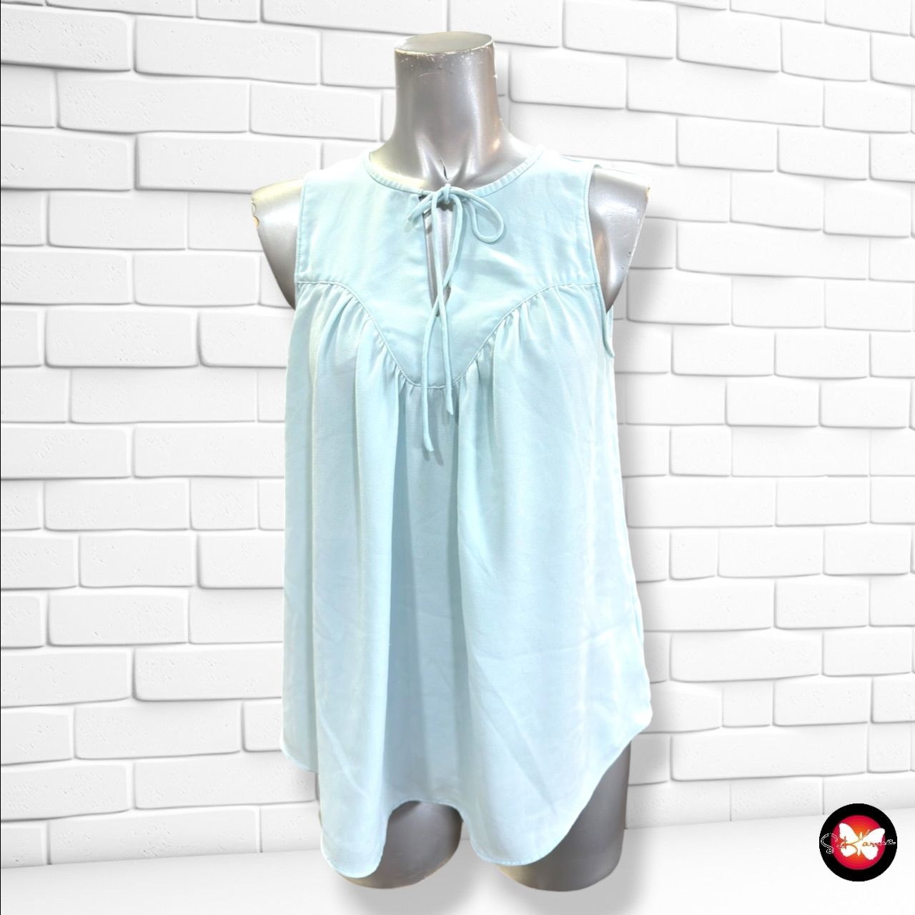 **HOY** Blusa sin mangas GAP color Celeste Talla S