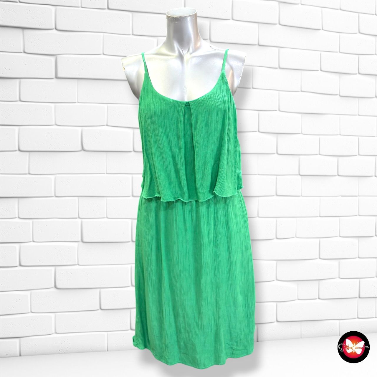 **HOY** Vestido de tirantes FÓRMULA JOVEN color Verde Talla 42