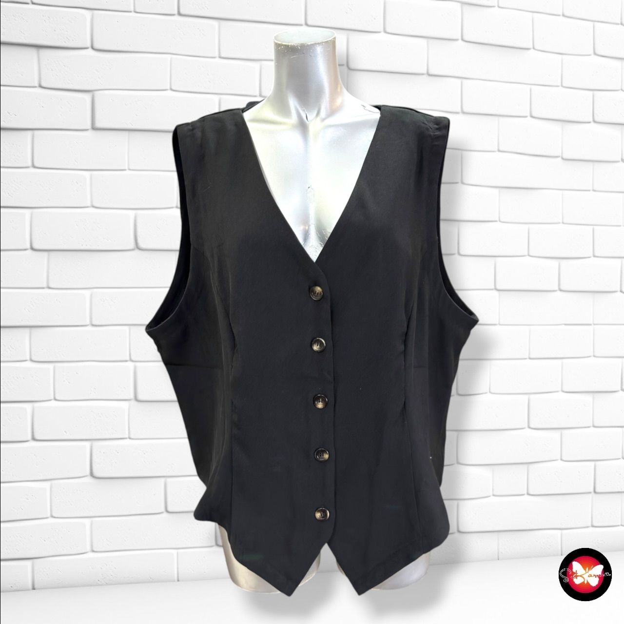 **HOY** Chaleco office SHEIN CURVE color Negro Talla 3XL