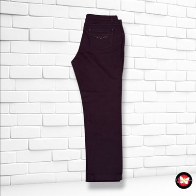 **HOY** Pantalón vaquero  color Uva Talla 46
