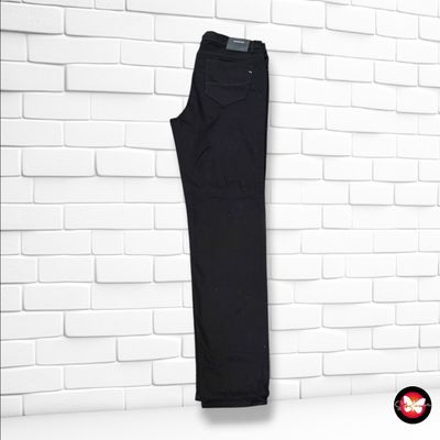 **HOY** Pantalón vaquero BRAX color Negro Talla Hombre 48