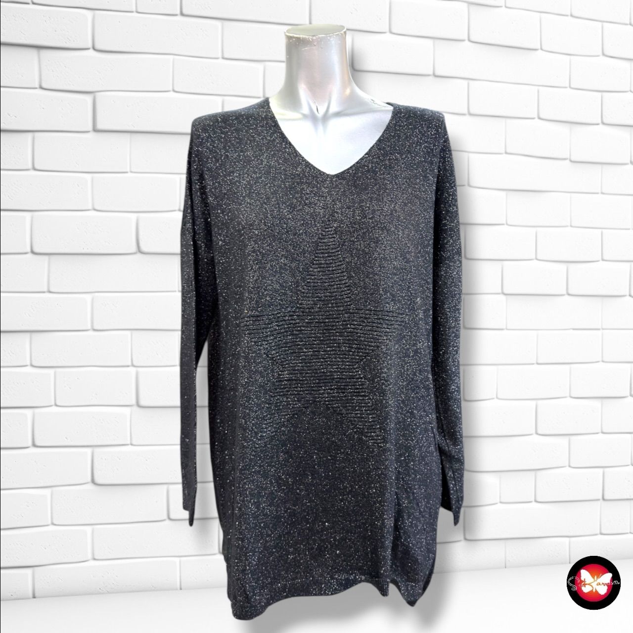 **HOY** Jersey de manga larga de lurex con “estrella”  color Negro y plateado Talla ÚNICA