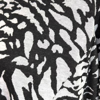 **HOY** MAXI Jersey de media manga LAURA TORELLI color Gris y negro Talla 52/54