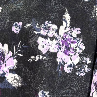 **HOY** Jersey de manga larga de flores JANINA color Negro y lila Talla 48