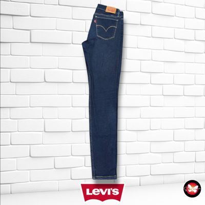 **HOY** Pantalón 710 SUPER SKINNY LEVI’S color Azul vaquero oscuro Talla M/L (W29)