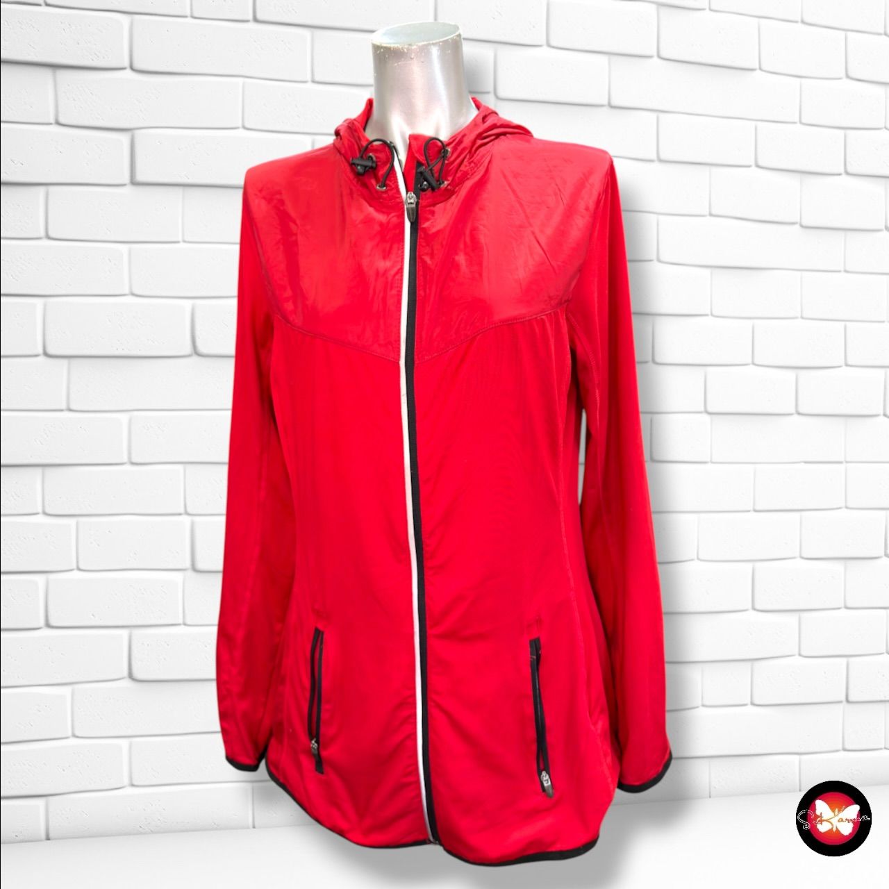 **HOY** Chaqueta deportiva ACTIVE TOUCH color Rojo Talla S
