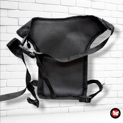 **HOY** Riñonera  color Negro Talla PEQUEÑO