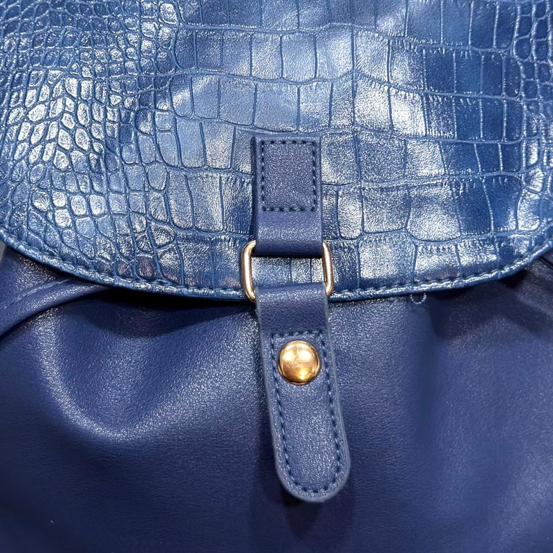 **HOY** Mochila  color Azul Talla PEQUEÑO