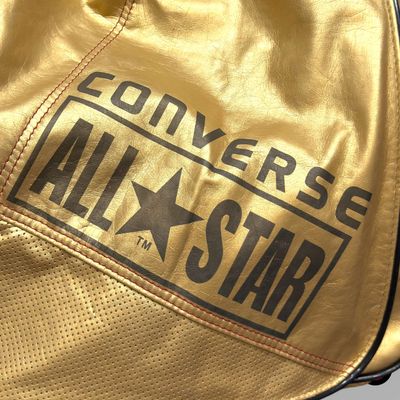 **HOY** Bolso bandolera CONVERSE color Dorado Talla GRANDE