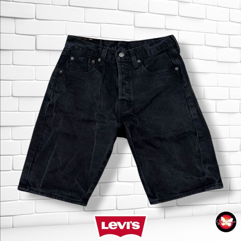 **HOY** Pantalón bermudas 501 LEVI’S color Negro Talla Hombre W30