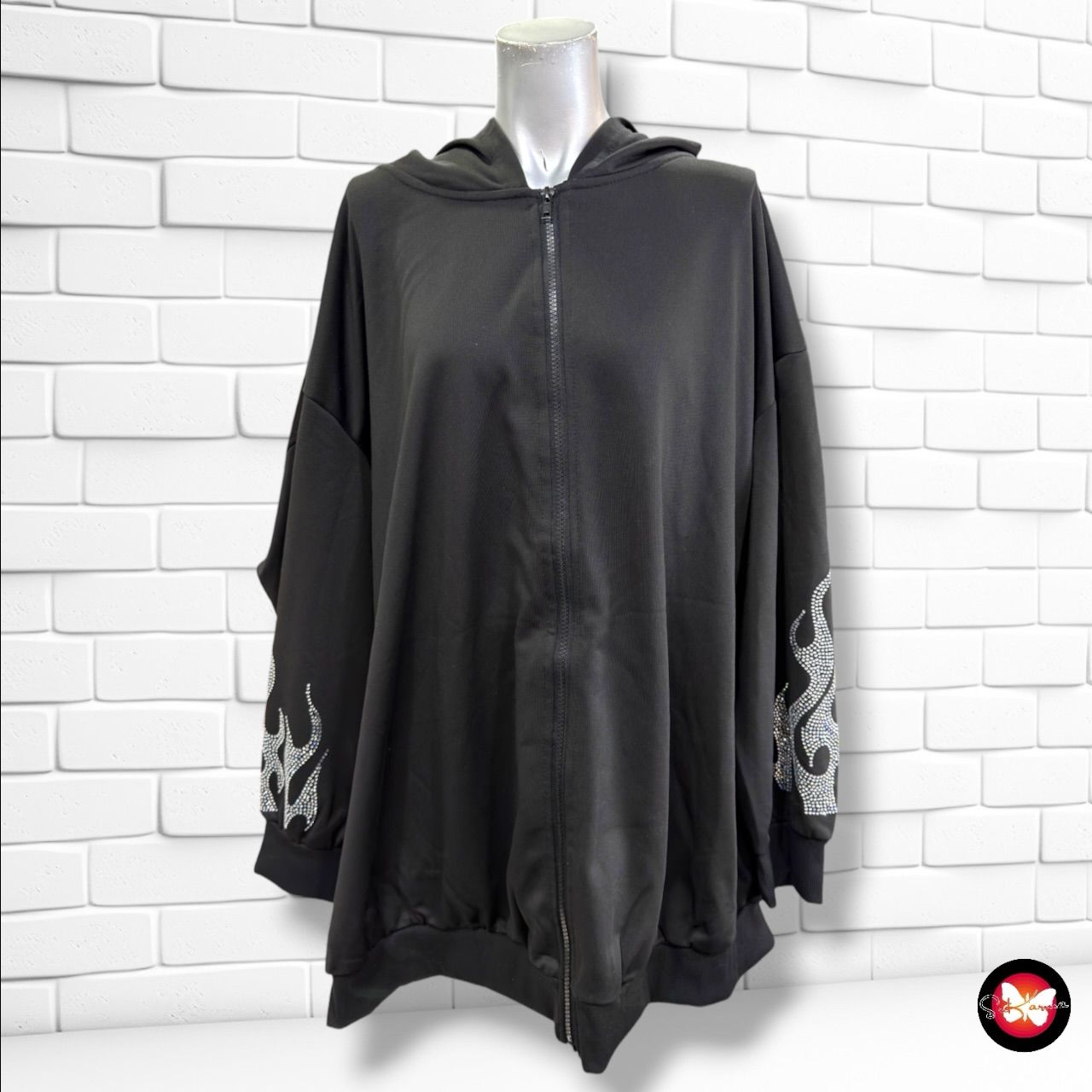 **HOY** Chaqueta sudadera con brillos SHEIN CURVE color Negro Talla 5XL