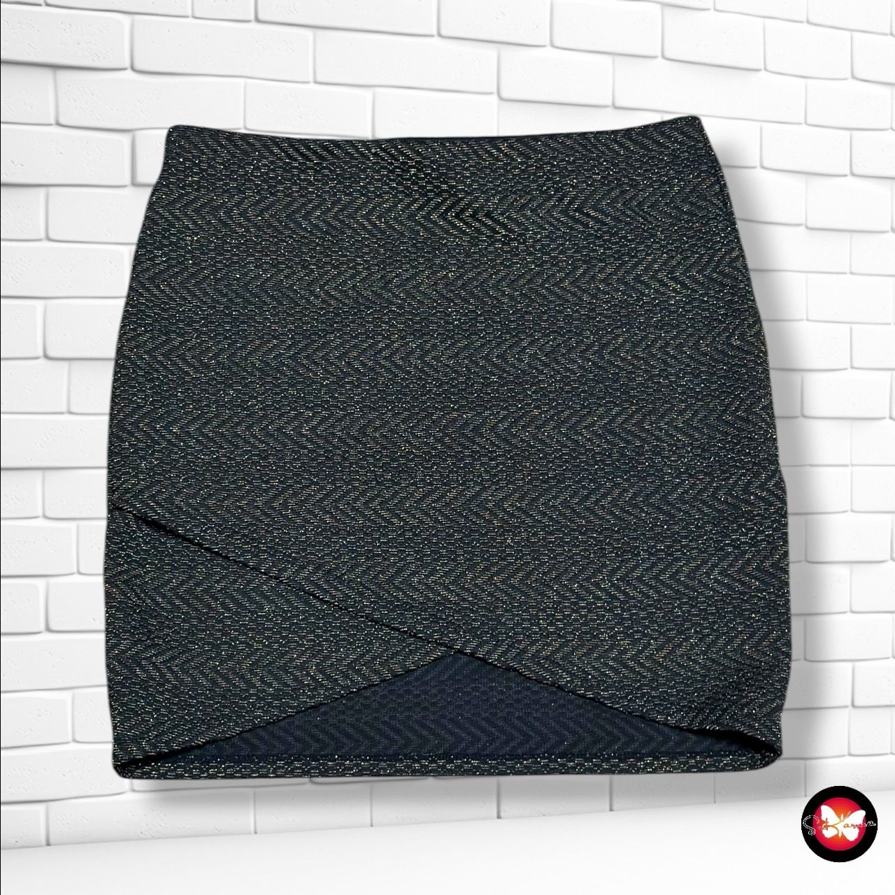**HOY** Falda de punto con lurex REVIEW color Negro y dorado Talla M