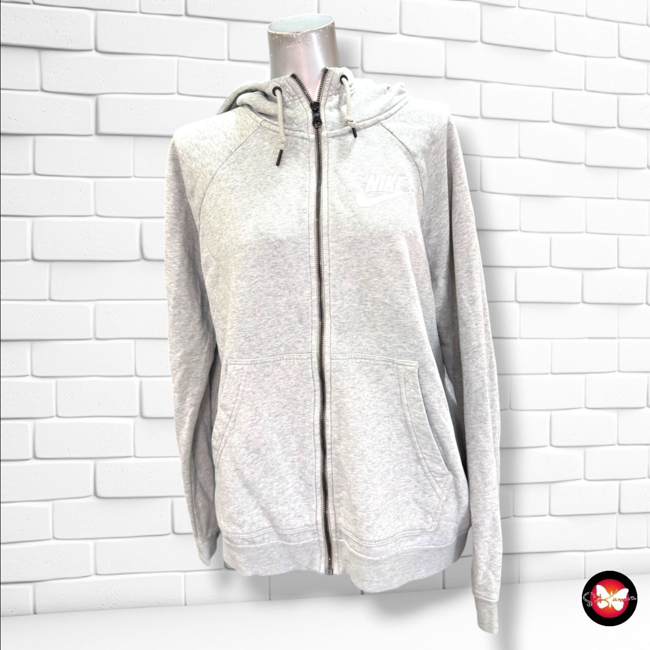 **HOY** Chaqueta sudadera NIKE color Gris Talla M