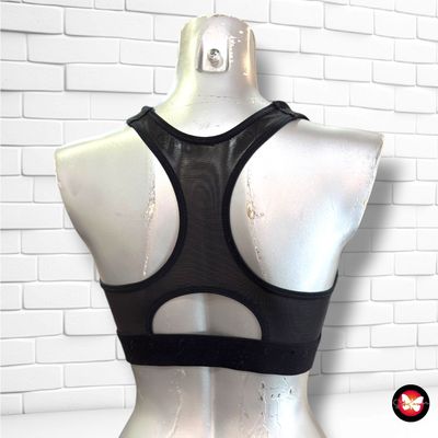 Top deportivo color Negro y verde neón Talla S/M
