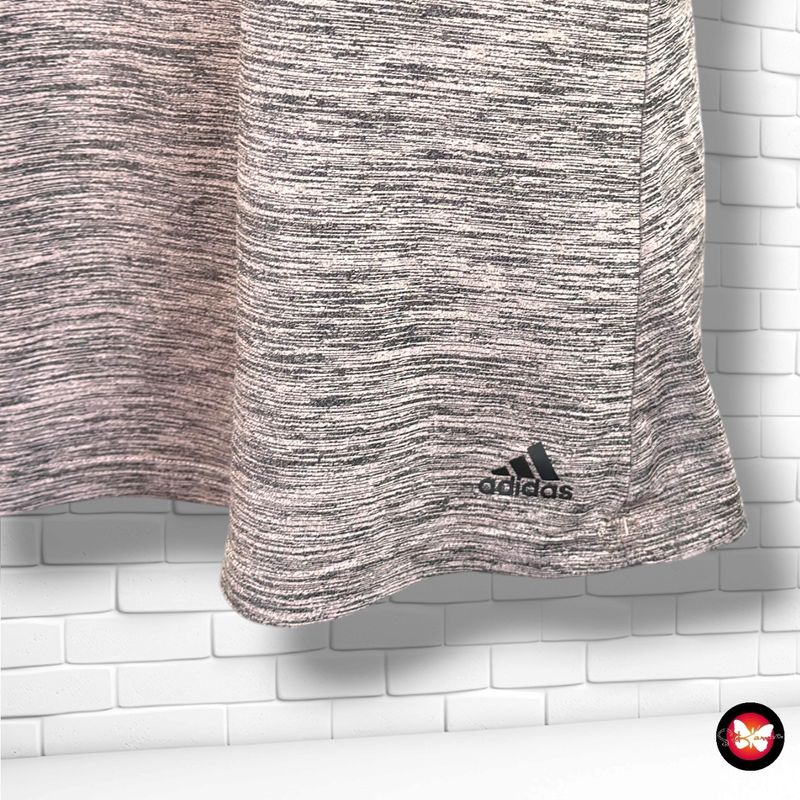 **HOY** Camiseta deportiva ADIDAS color Rosa y negro Talla XL