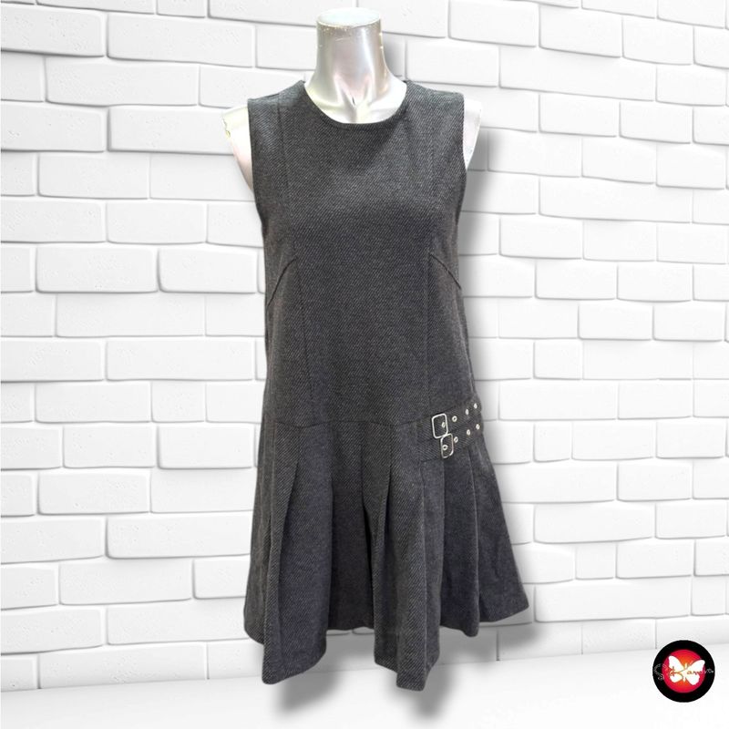 **HOY** Vestido pichi ZARA color Gris Talla 13-14 años