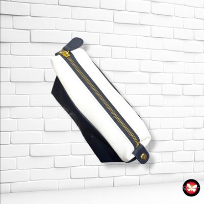 **HOY** Estuche / neceser  color Azul marino y blanco Talla PEQUEÑO