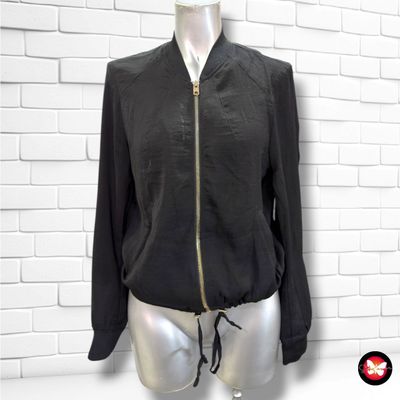 **HOY** Chaqueta tipo bomber finita DIVIDED color Negro Talla 36