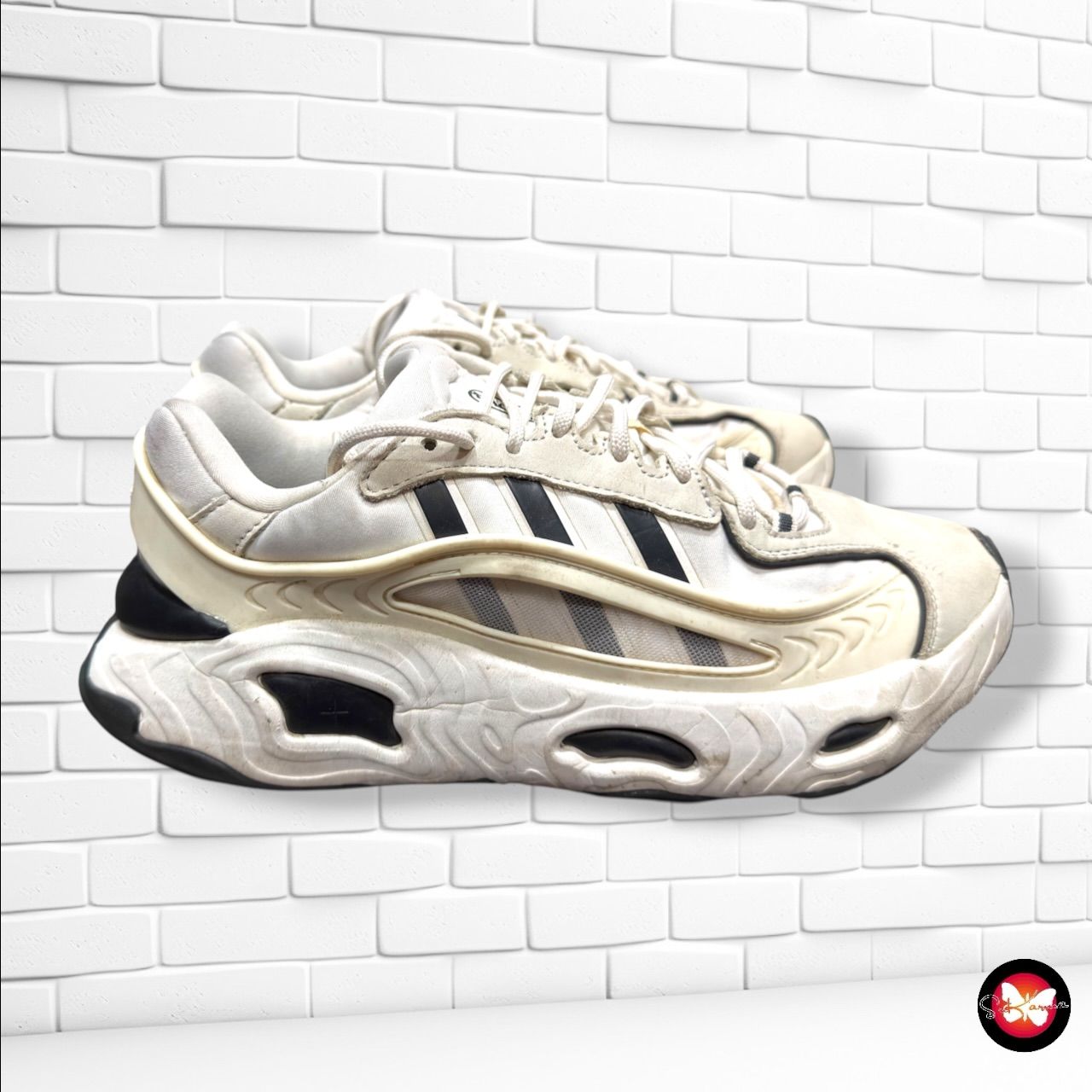 **HOY** Zapatillas OZNOVA J ADIDAS color Blanco y negro Talla Calzado 42