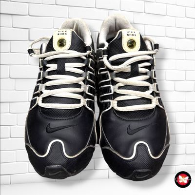 **HOY** Zapatillas SHOX NZ NIKE color Negro y blanco Talla Calzado 36,5