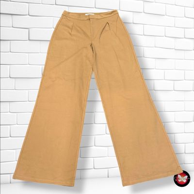 **HOY** Pantalón de vestir SINSAY color Camel Talla L