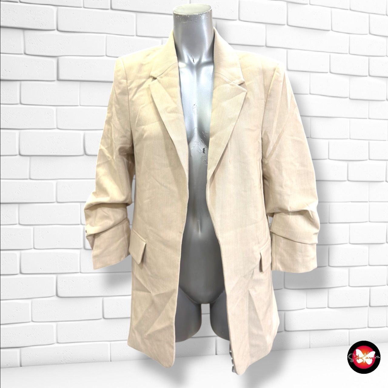 **HOY** Blazer con mangas arrugadas H&amp;M color Crema Talla XS