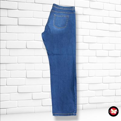**HOY** Pantalón C&amp;A color Azul vaquero Talla 50/52