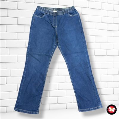 **HOY** Pantalón  color Azul vaquero Talla 50