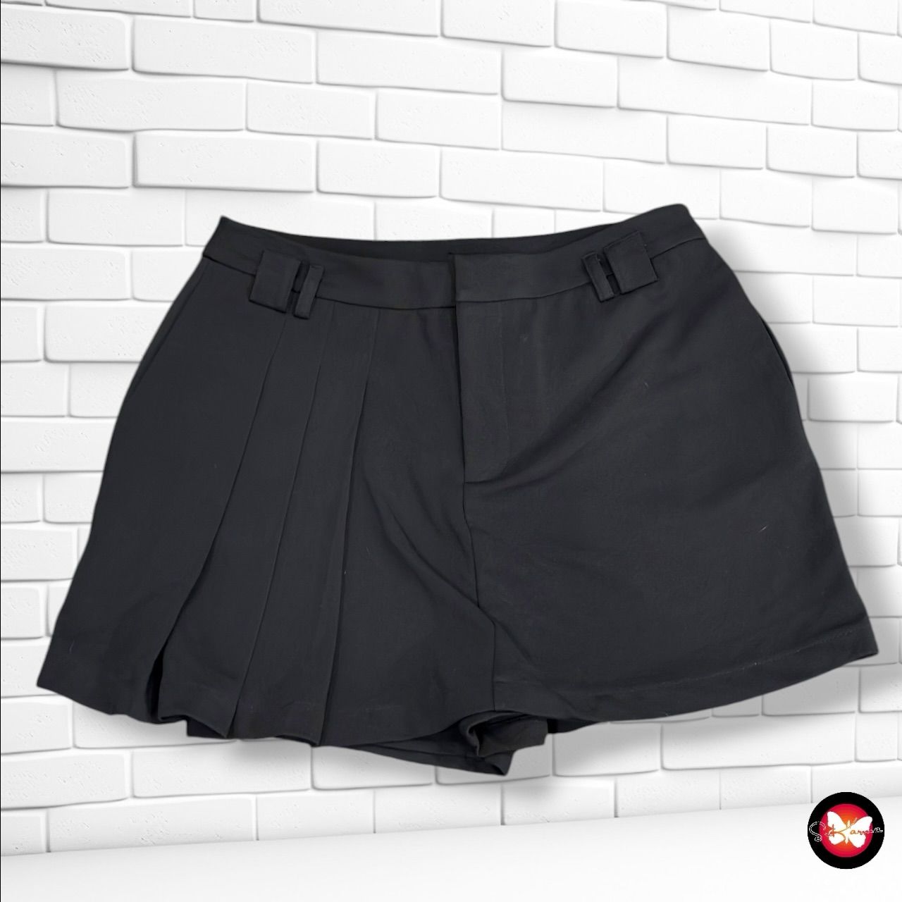 **HOY** Short de vestir C&amp;A color Negro Talla L