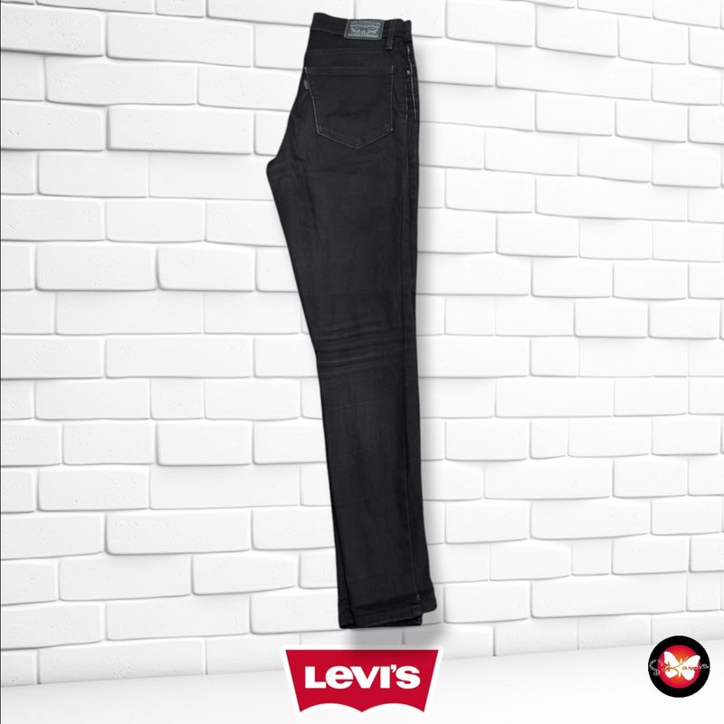 Pantalón 310 SHAPING SUPER SKINNY LEVI’S color Negro vaquero Talla S (W26)